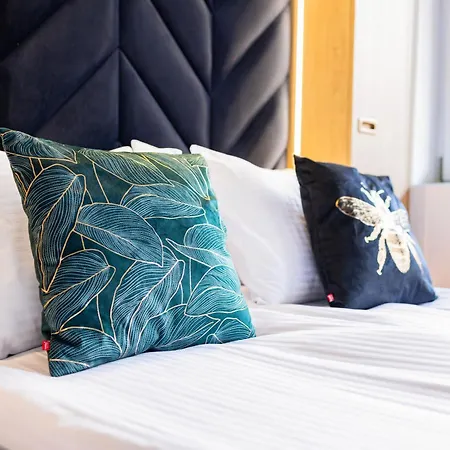 Lux Giewont View Droga Do Walczakow 30 By Rentilopl Zakopane